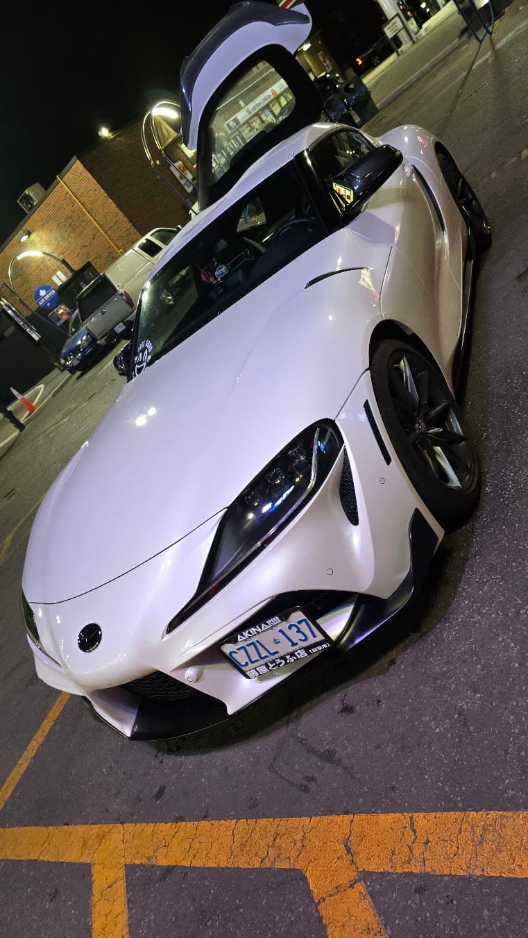 Front Three-Quarter Detail